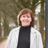 Corina Martin  (elz')